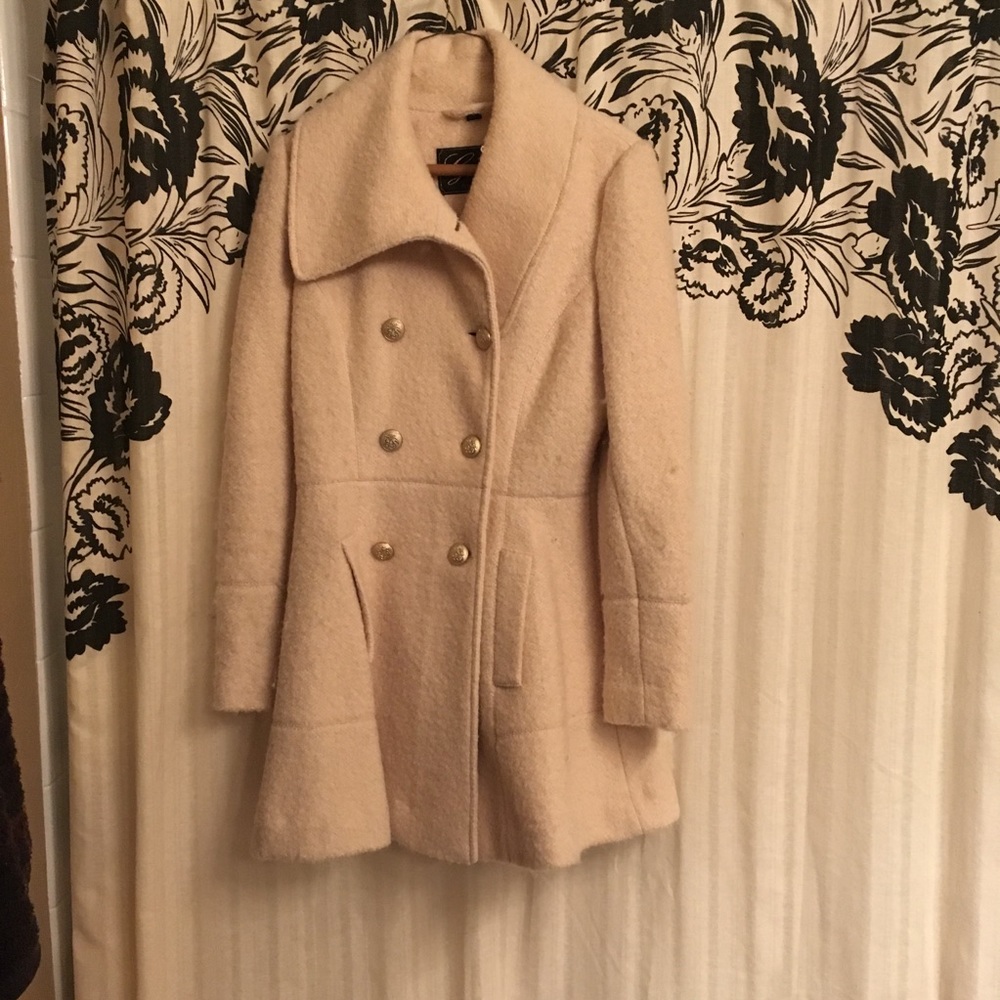 Women's guess coat
